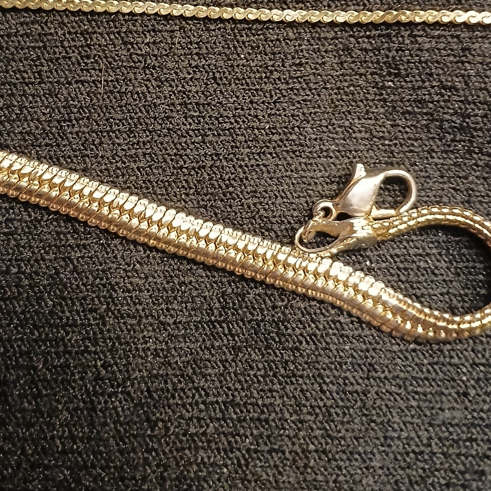 Elegant 14kt Gold Chain Bracelet